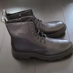 Zanzara | Shoes | Zanzara Vikos Leather Lug Sole Boots  display picture 2